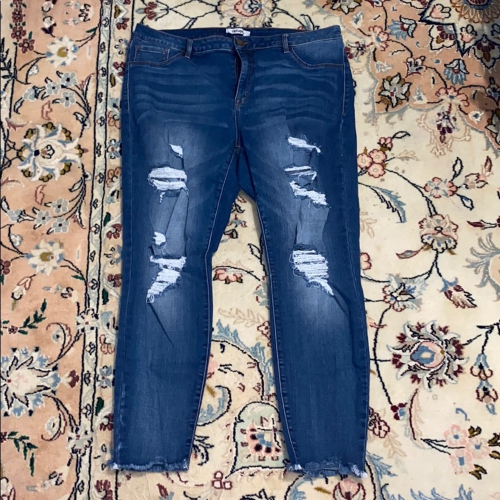 Distressed Skinny Jeans